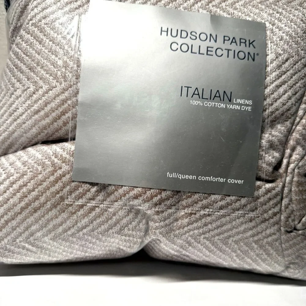 Hudson Park Collection Italian Palermo Yarn Dye Full/Queen Duvet Cover